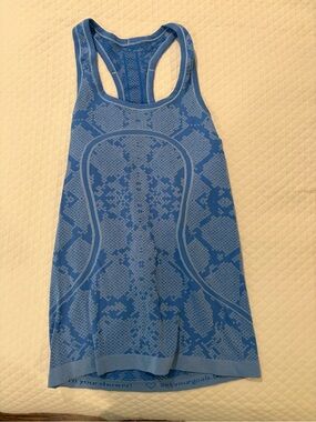 lululemon athletica Blue Patterned Racerback Tank